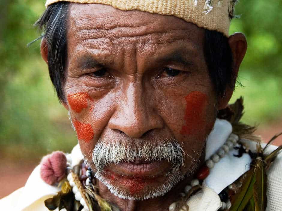 chef de tribu guarani au Brésil